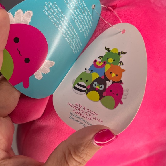 Squishmallows Archie the Axolotl Black Light Editon 8" Stuffed Plush - Picture 5 of 6